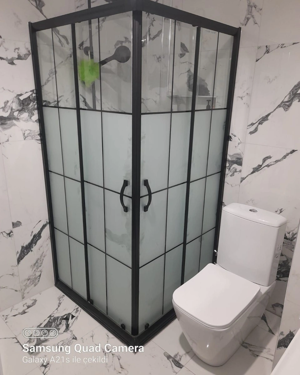 Pool Serisi Siyah Profilli Karolajlı Cam Duşakabin - Görsel 2